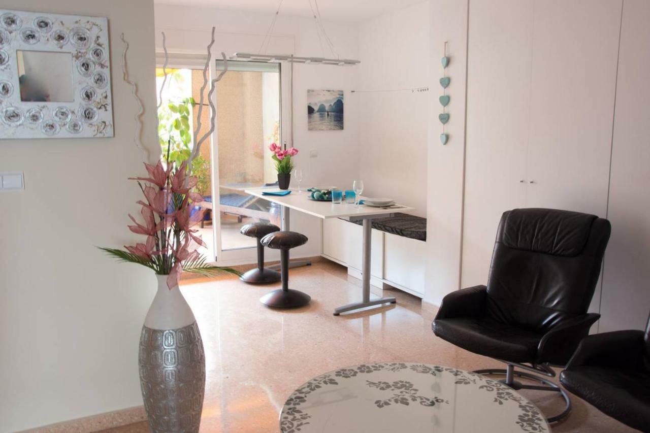 Lovely Penhouse In Alicante With Parking Luaran gambar